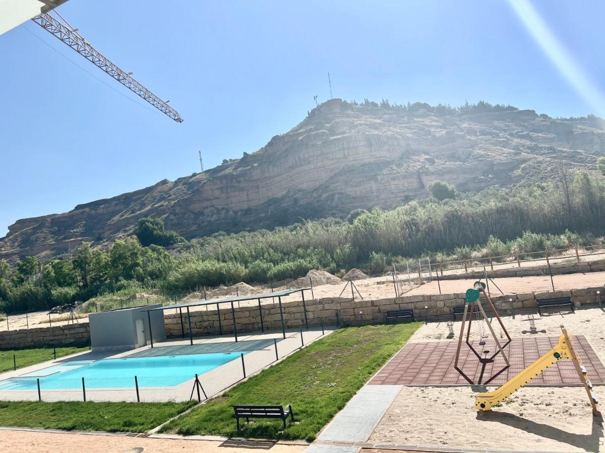 Precioso Piso Monzon Terraza, Parking,Piscina,Zona De Juegos Monzón エクステリア 写真